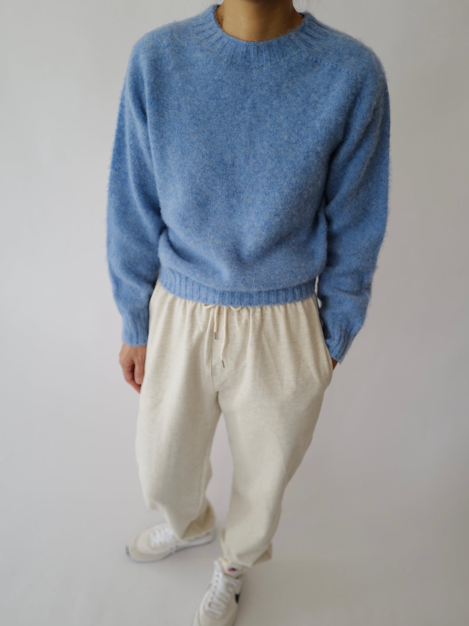 Brushed Wool Crewneck Sweater (4colors)