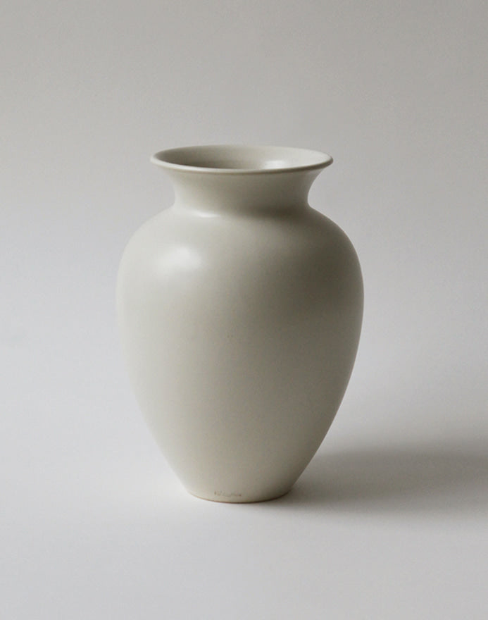 NR Amphora Vase Small - Fog